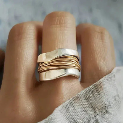 Anillo De Plata Con Hilo De Oro