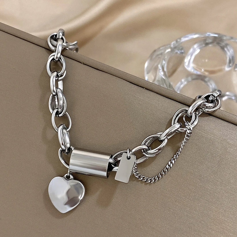 Pulsera Con Dije De Corazón De Oro