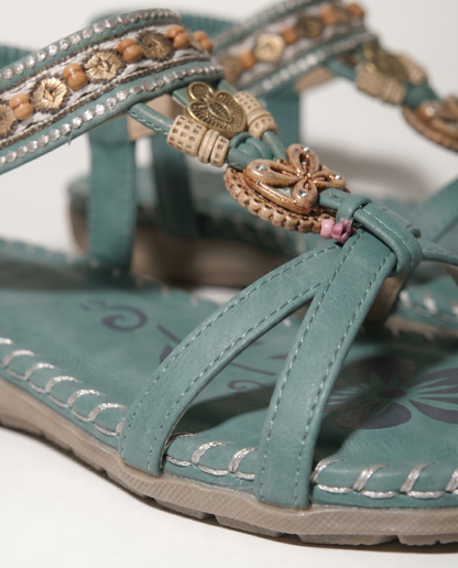 Inget | Bekväma och eleganta sandaler i Ibiza-stil