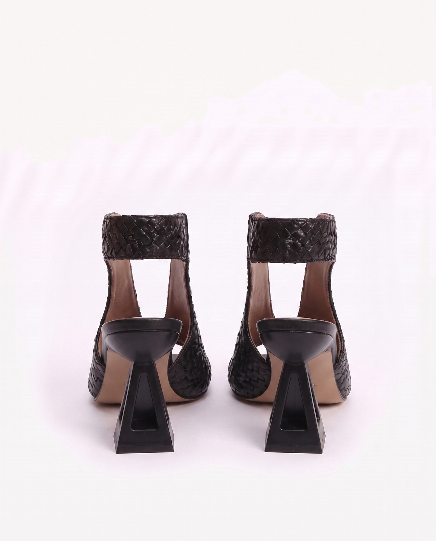 Vittoria | Eleganta flätade sandaler
